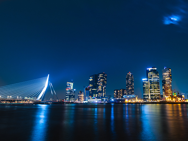 Rotterdam bei Nacht